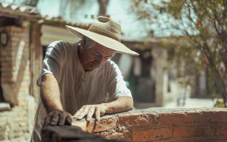 Stay Cool and Stylish: The Essential Guide for Sun-Savvy Men to Rock Hats This Summer