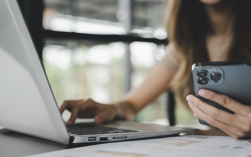Why Cam to Cam Feels More Intimate Than Text-Based Chat
