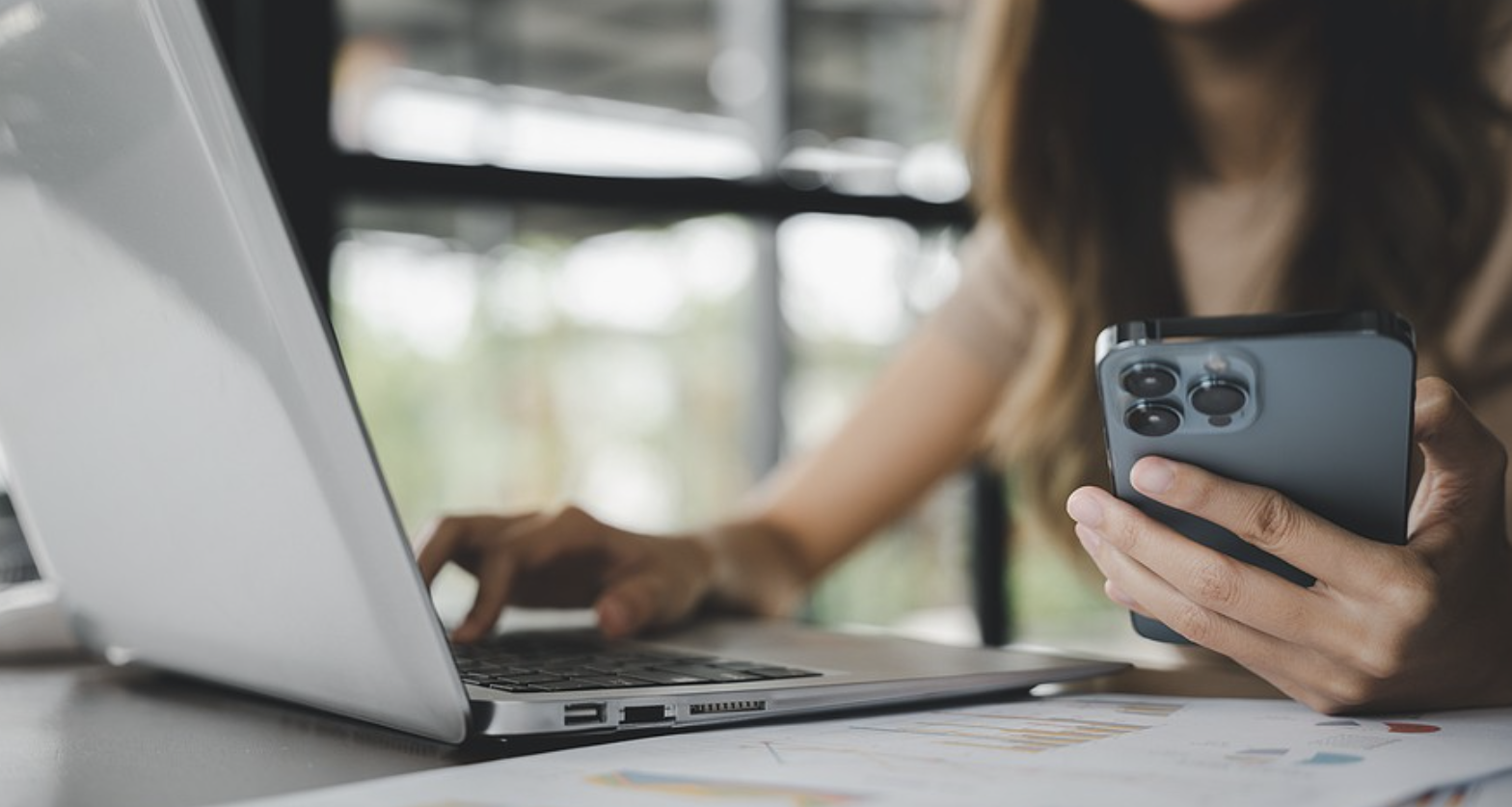 Why Cam to Cam Feels More Intimate Than Text-Based Chat